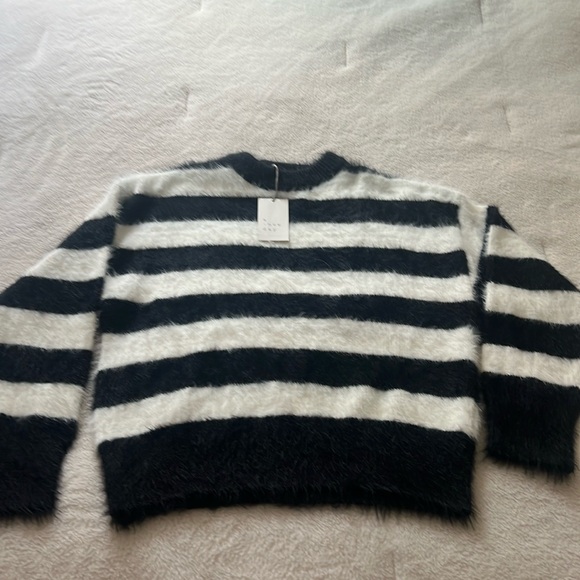 Target Sweaters - Woman’s Sweater